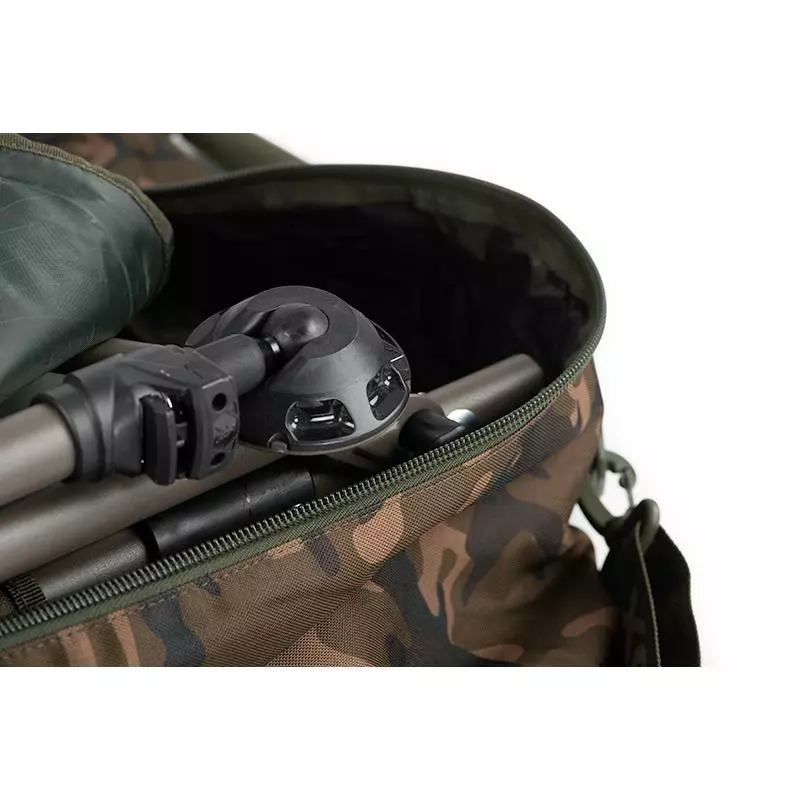 SAC À LEVEL CHAIR FOX CAMOLITE LARGE CHAIR BAG FITS SUPA DELUXE AND R3 10 SAC À LEVEL CHAIR FOX CAMOLITE LARGE CHAIR BAG FITS SUPA DELUXE AND R3 - Image 8